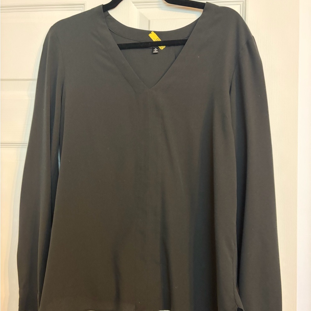 Women's V-Neck Black Top